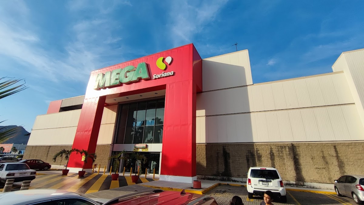 Soriana Híper Acapulco Diamante